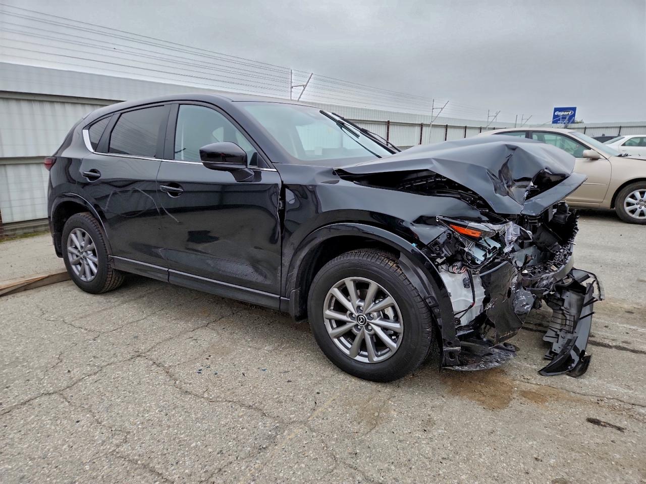 2025 MAZDA CX-5 PREFERRED photo 4