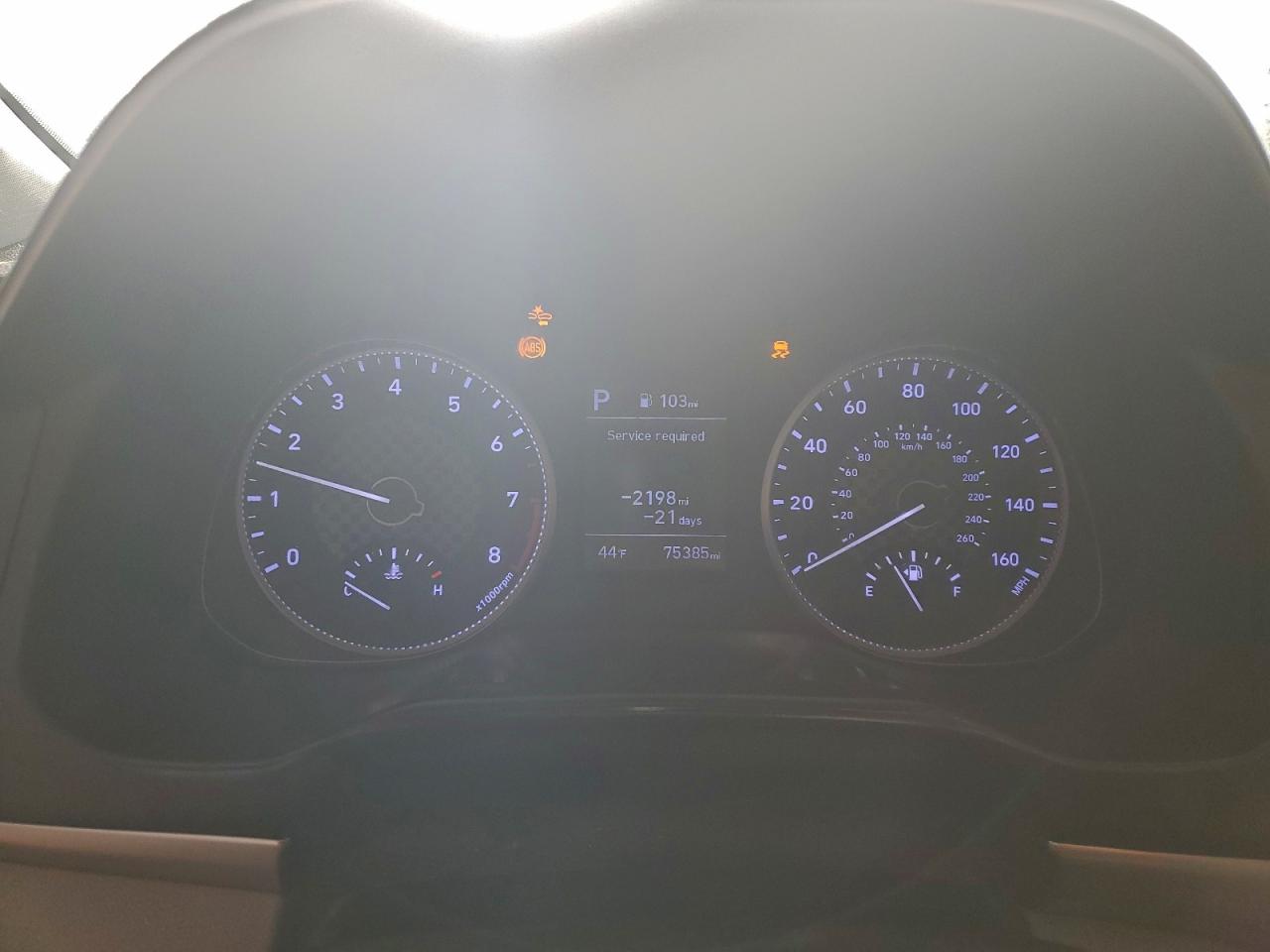 2019 HYUNDAI ELANTRA SEL photo 9