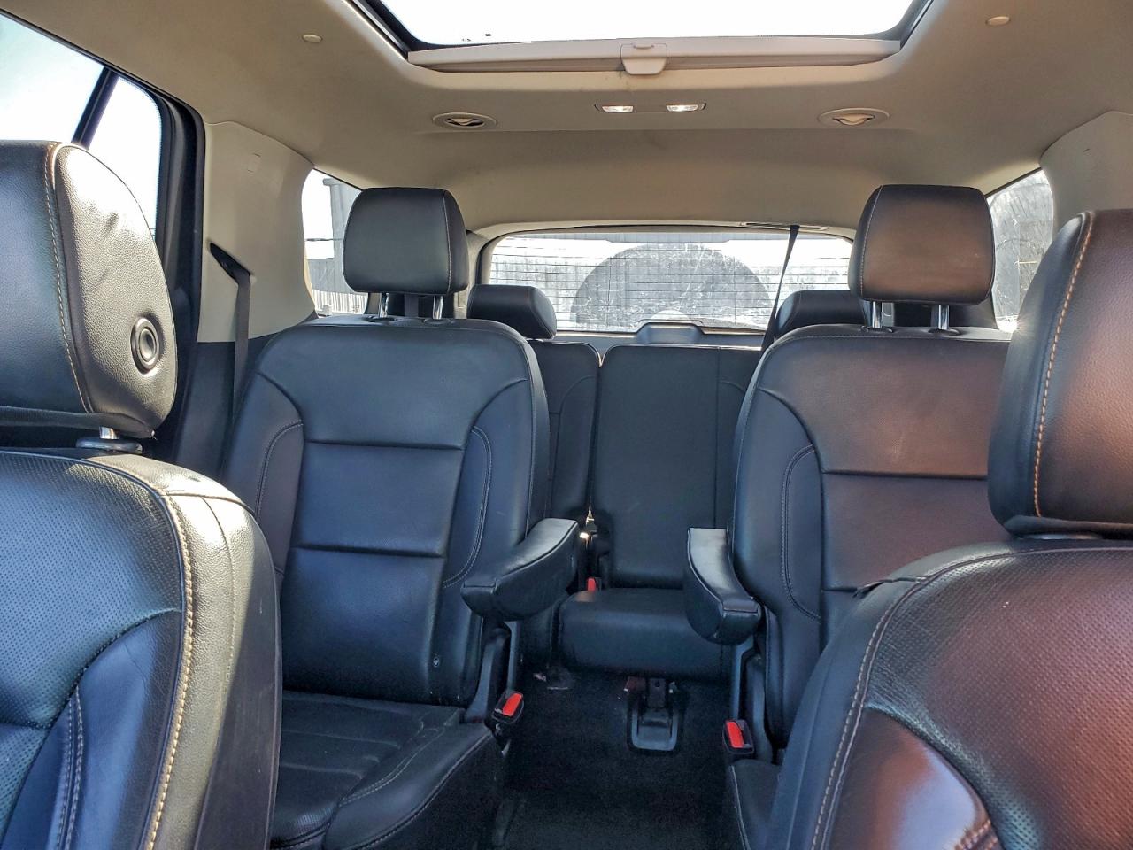 2020 CHEVROLET TRAVERSE PREMIER photo 19