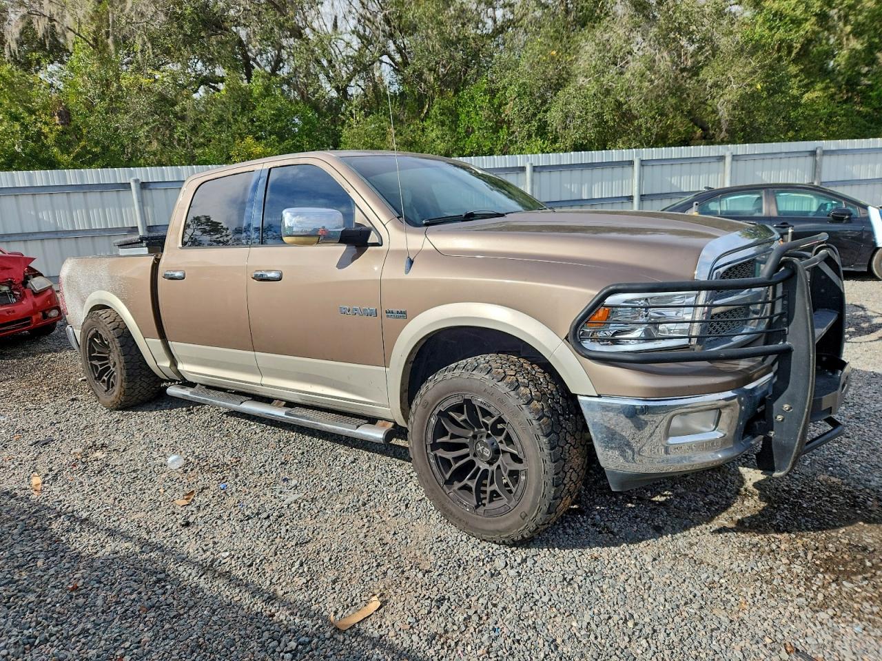 2010 DODGE RAM 1500 photo 4