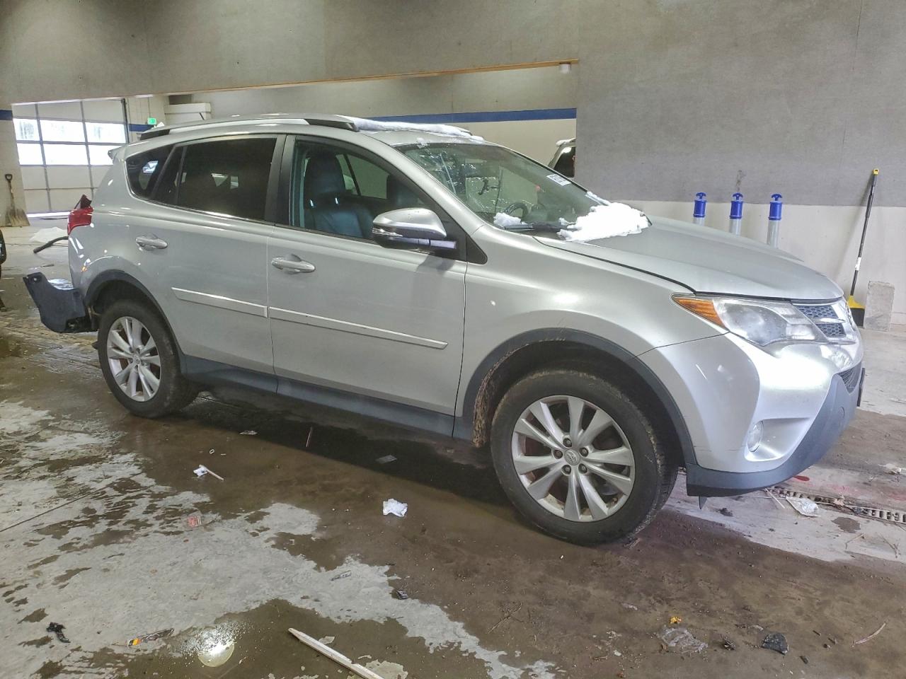 2015 TOYOTA RAV4 LIMITED photo 4