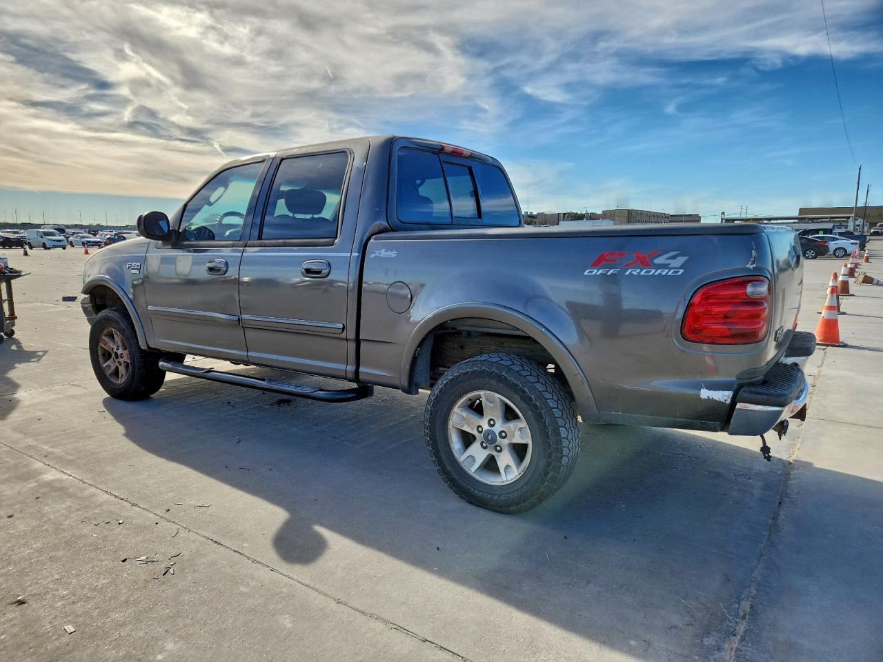 2003 FORD F150 SUPERCREW photo 2