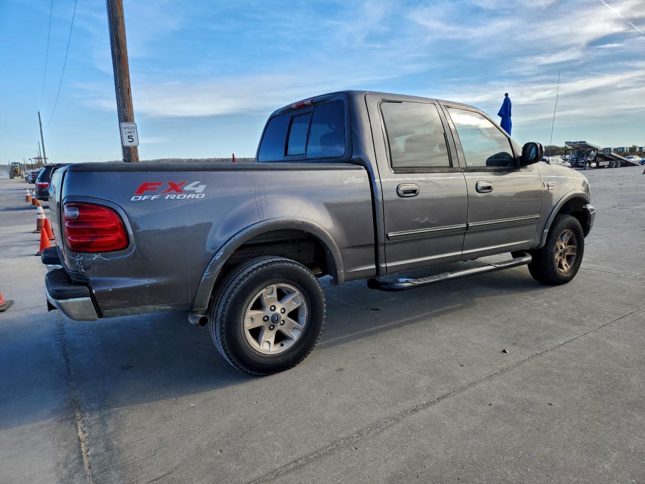 2003 FORD F150 SUPERCREW photo 3