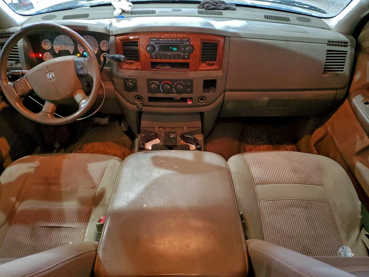 2006 DODGE RAM 1500 ST photo 8