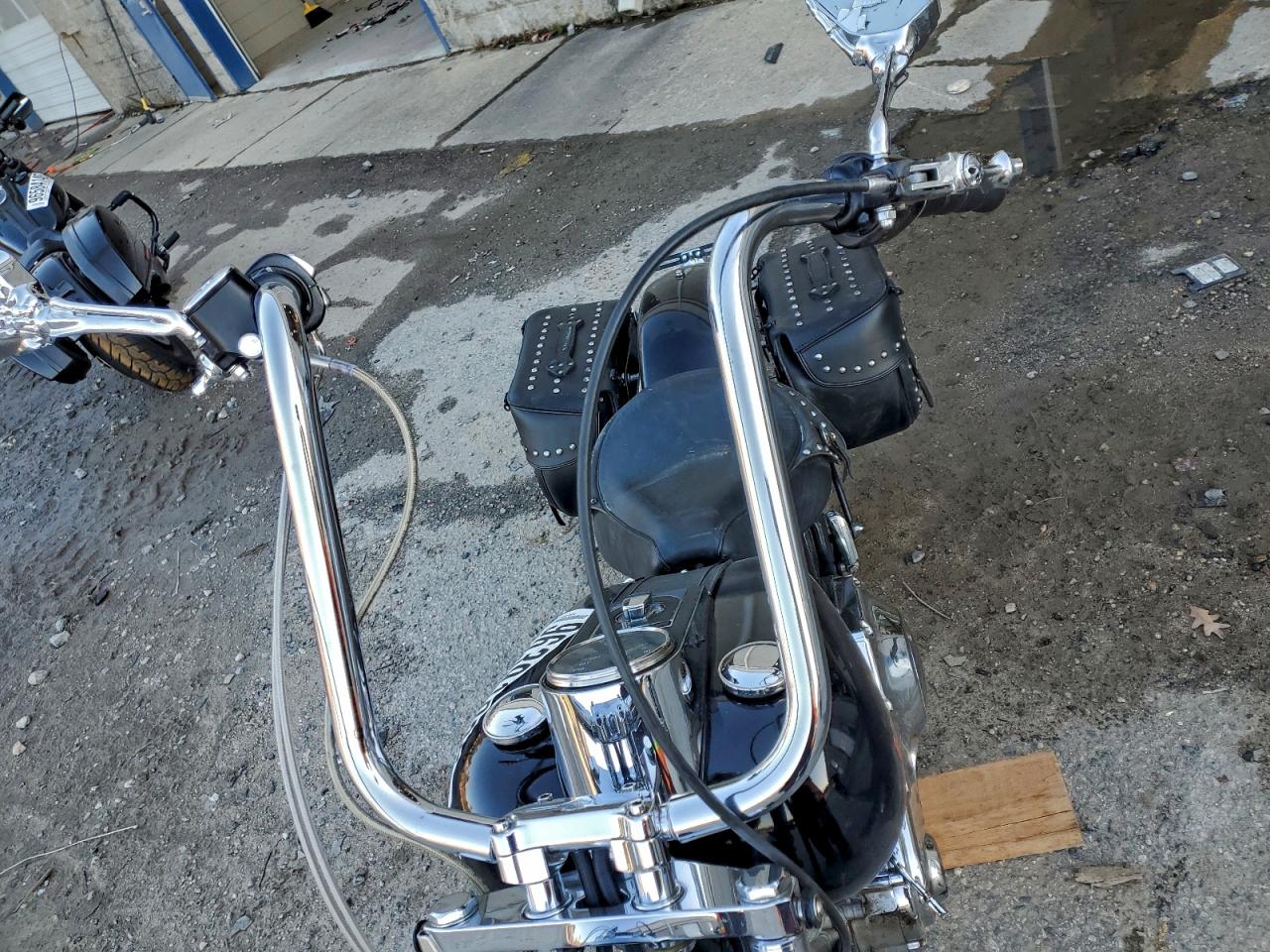 1999 HARLEY-DAVIDSON FXST photo 5