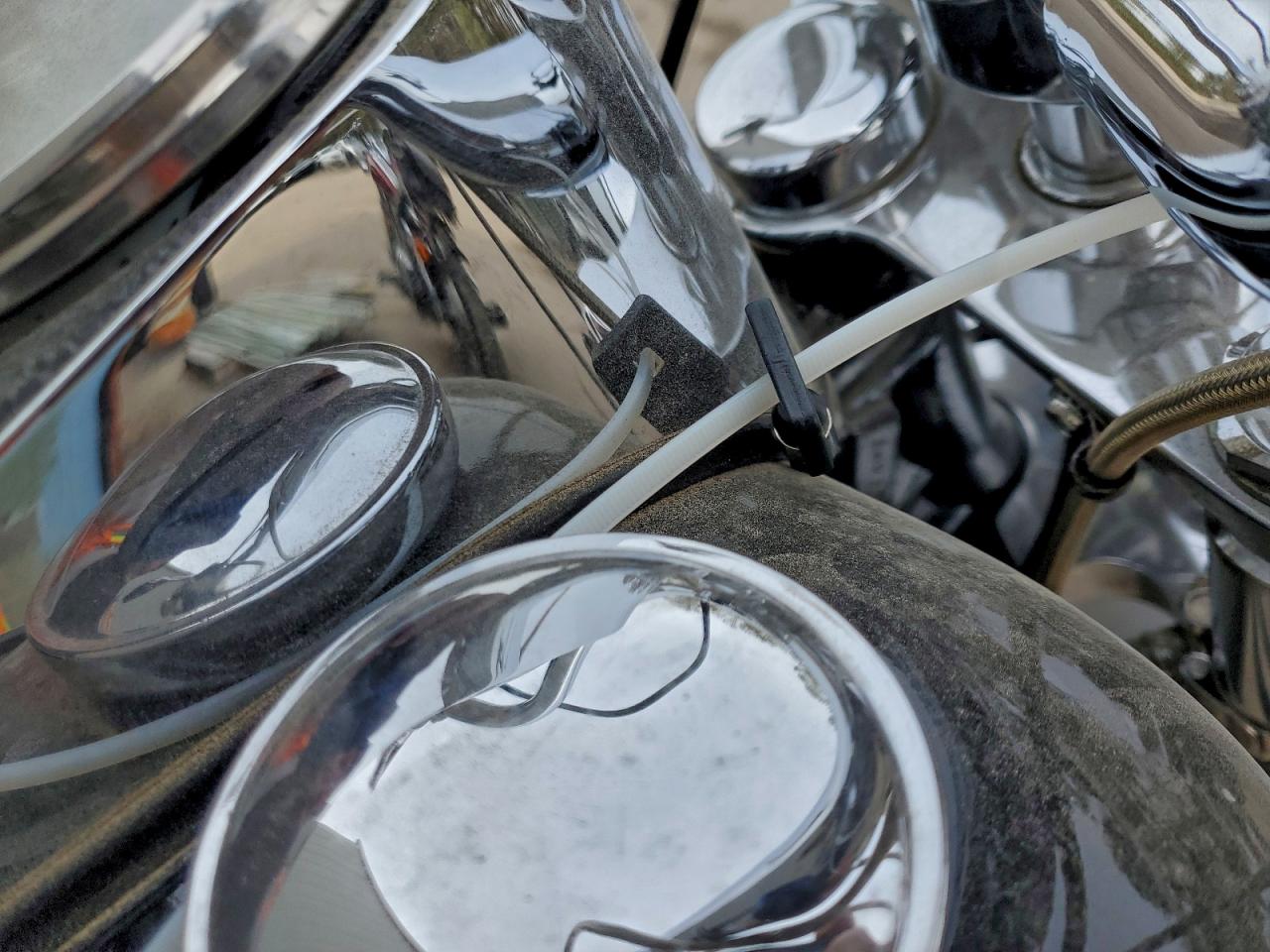 1999 HARLEY-DAVIDSON FXST photo 8