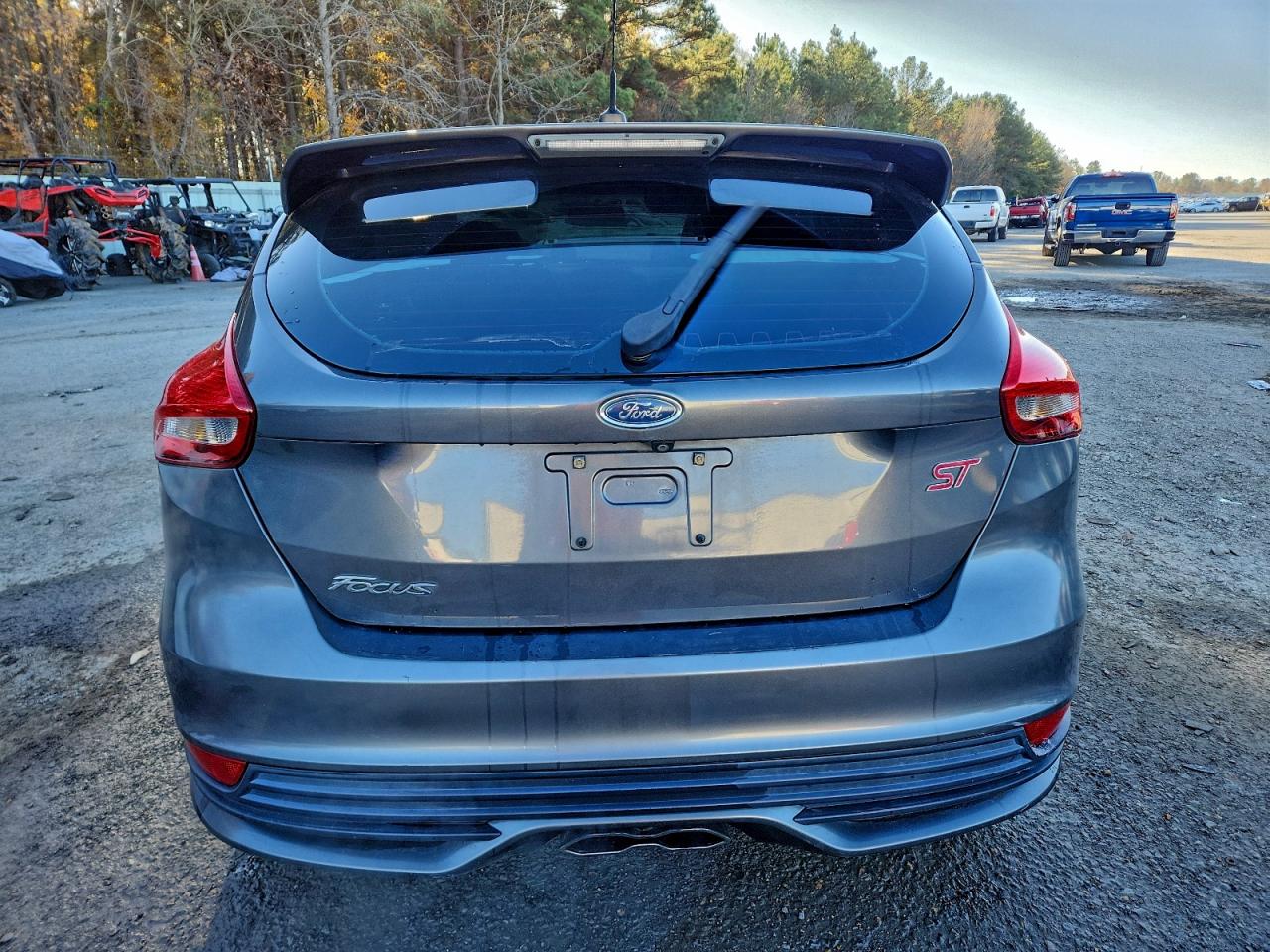 2018 FORD FOCUS ST photo 6