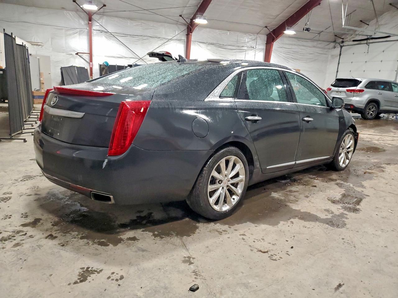 2013 CADILLAC XTS LUXURY COLLECTION photo 3