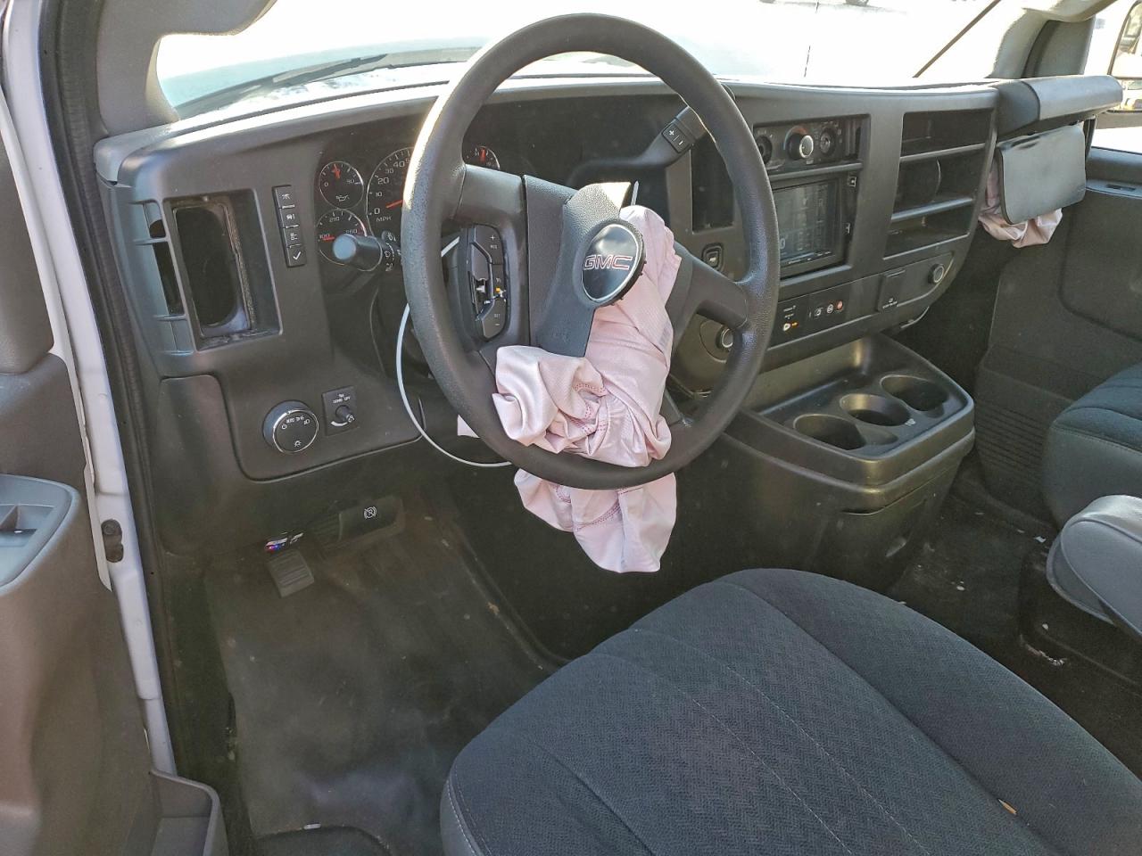 2020 GMC SAVANA DELIVERY VAN photo 8