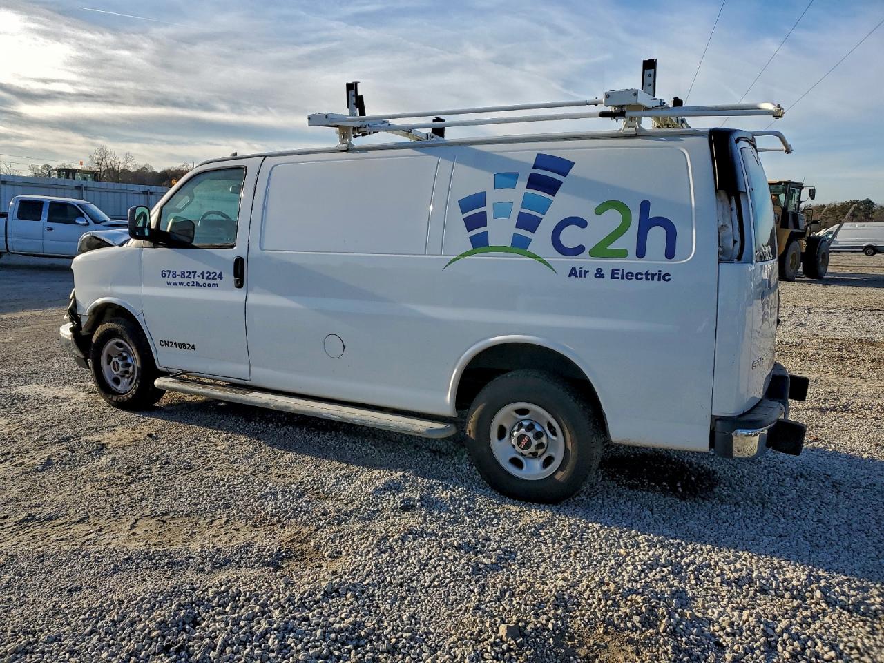 2020 GMC SAVANA DELIVERY VAN photo 2
