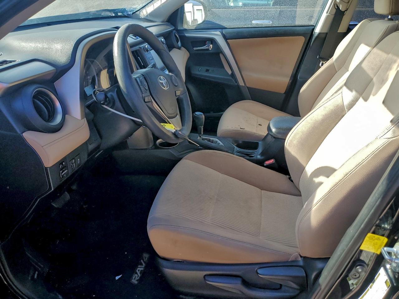 2014 TOYOTA RAV4 XLE photo 7