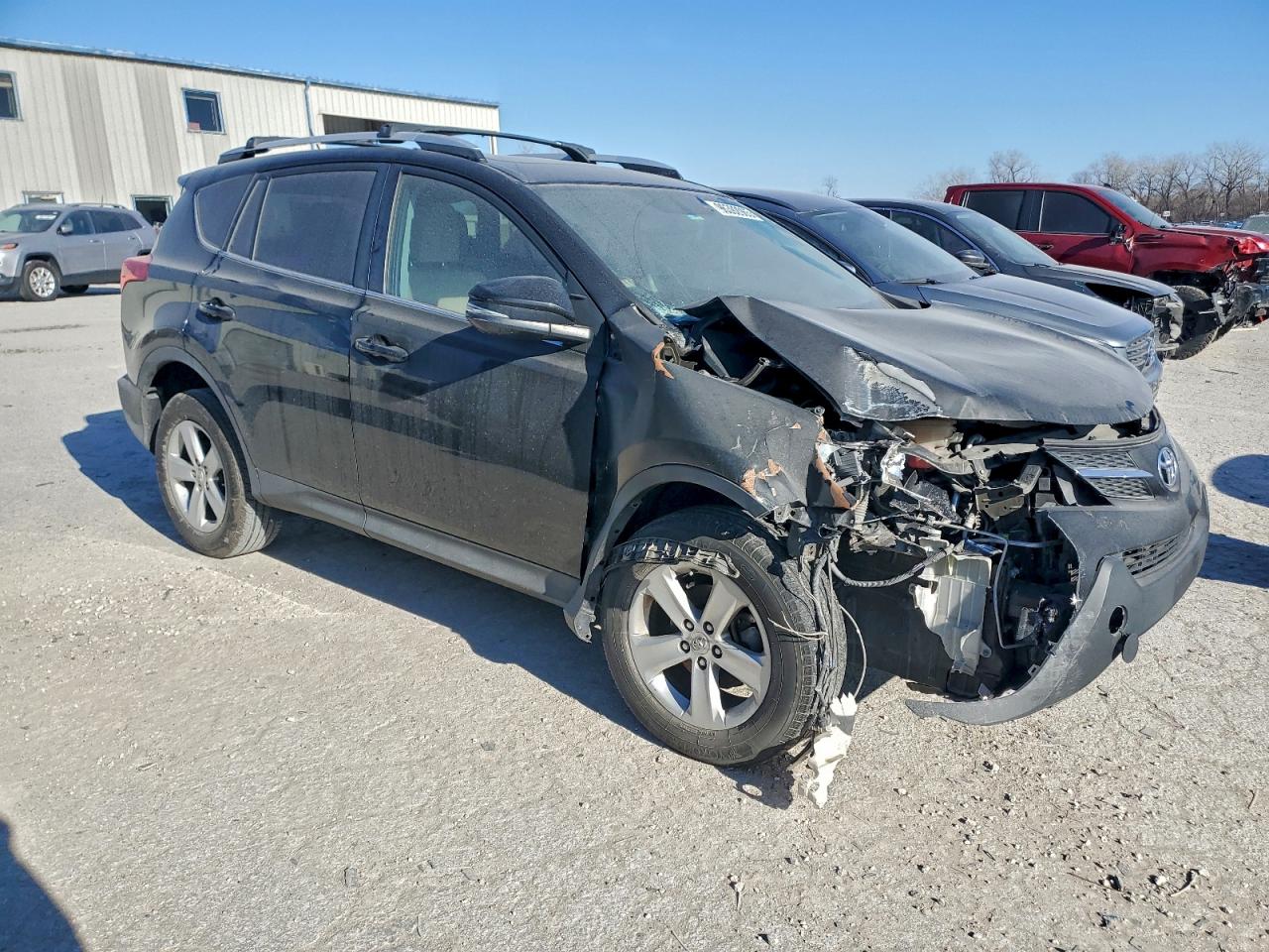 2014 TOYOTA RAV4 XLE photo 4