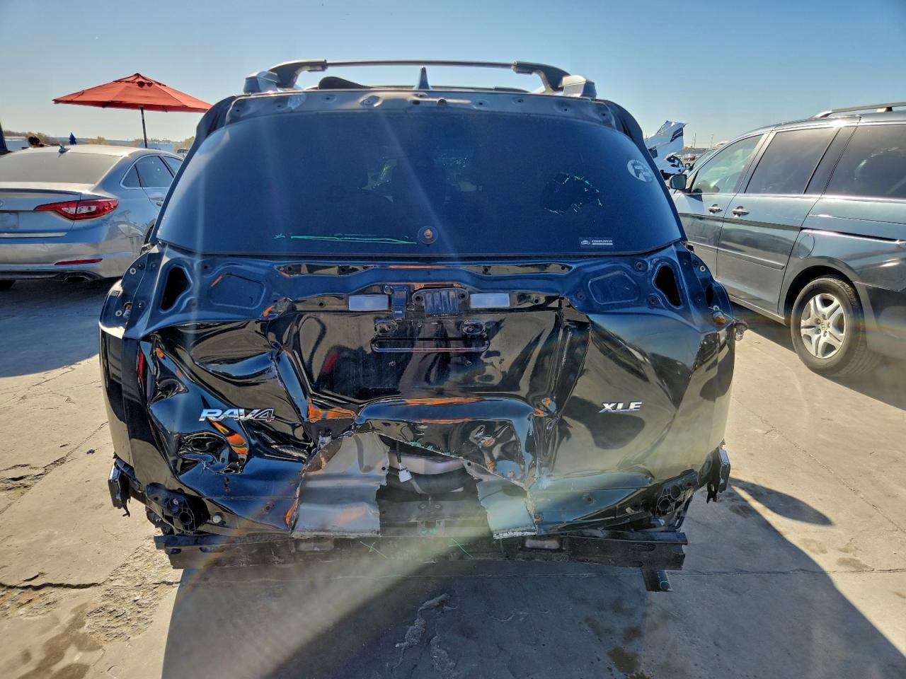2018 TOYOTA RAV4 ADVENTURE photo 6