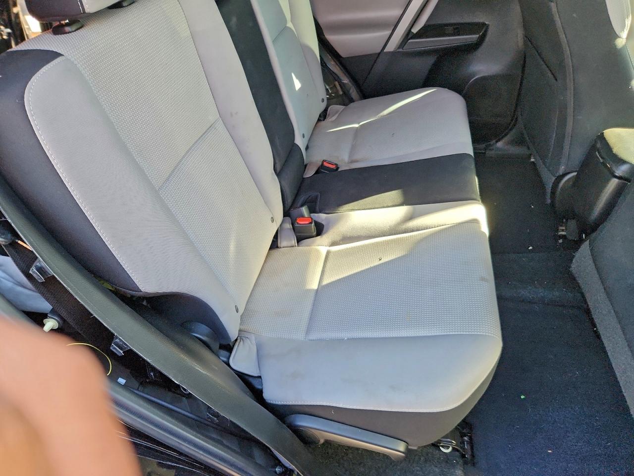 2018 TOYOTA RAV4 ADVENTURE photo 10