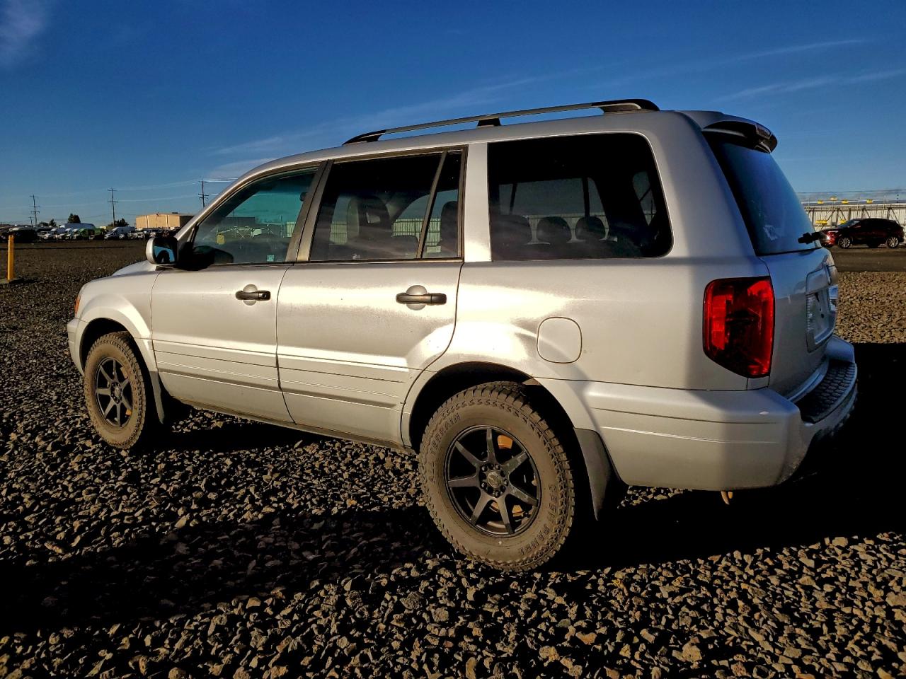 2005 HONDA PILOT EXL photo 2