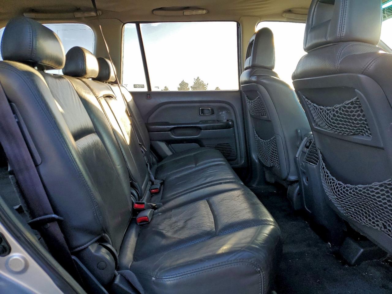 2005 HONDA PILOT EXL photo 11