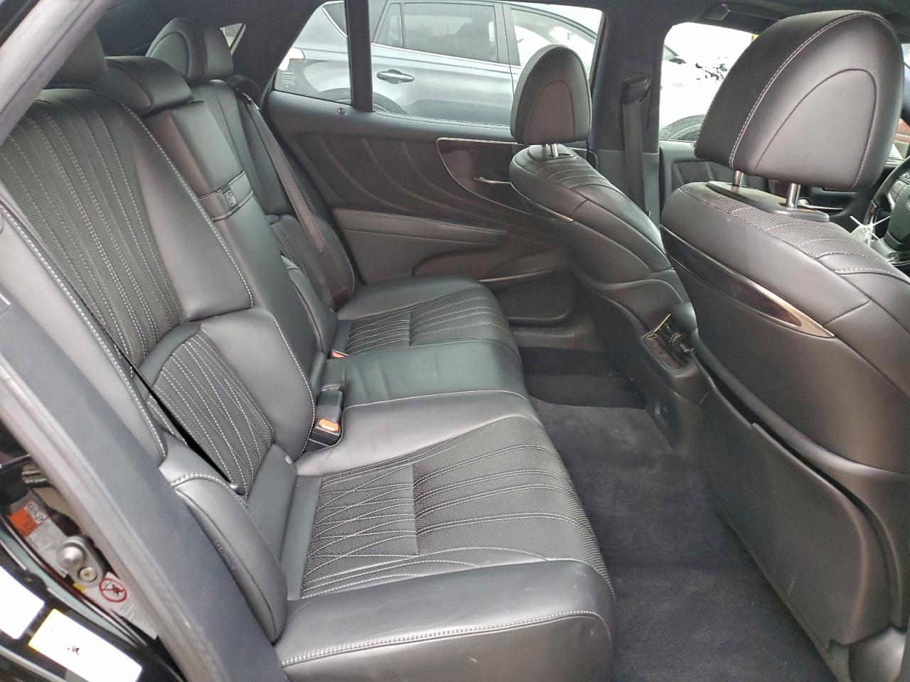 2018 LEXUS LS 500 BASE photo 10
