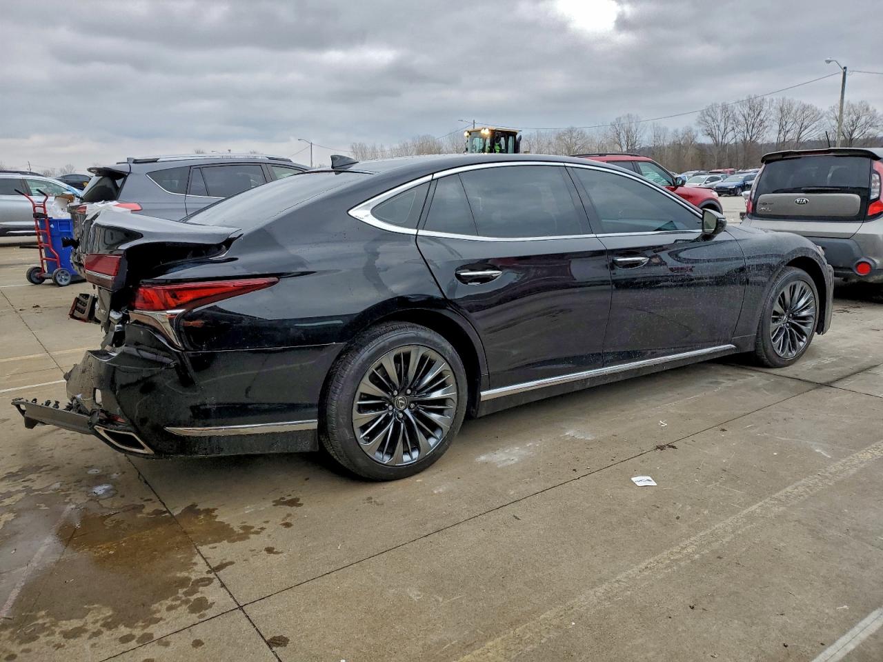 2018 LEXUS LS 500 BASE photo 3