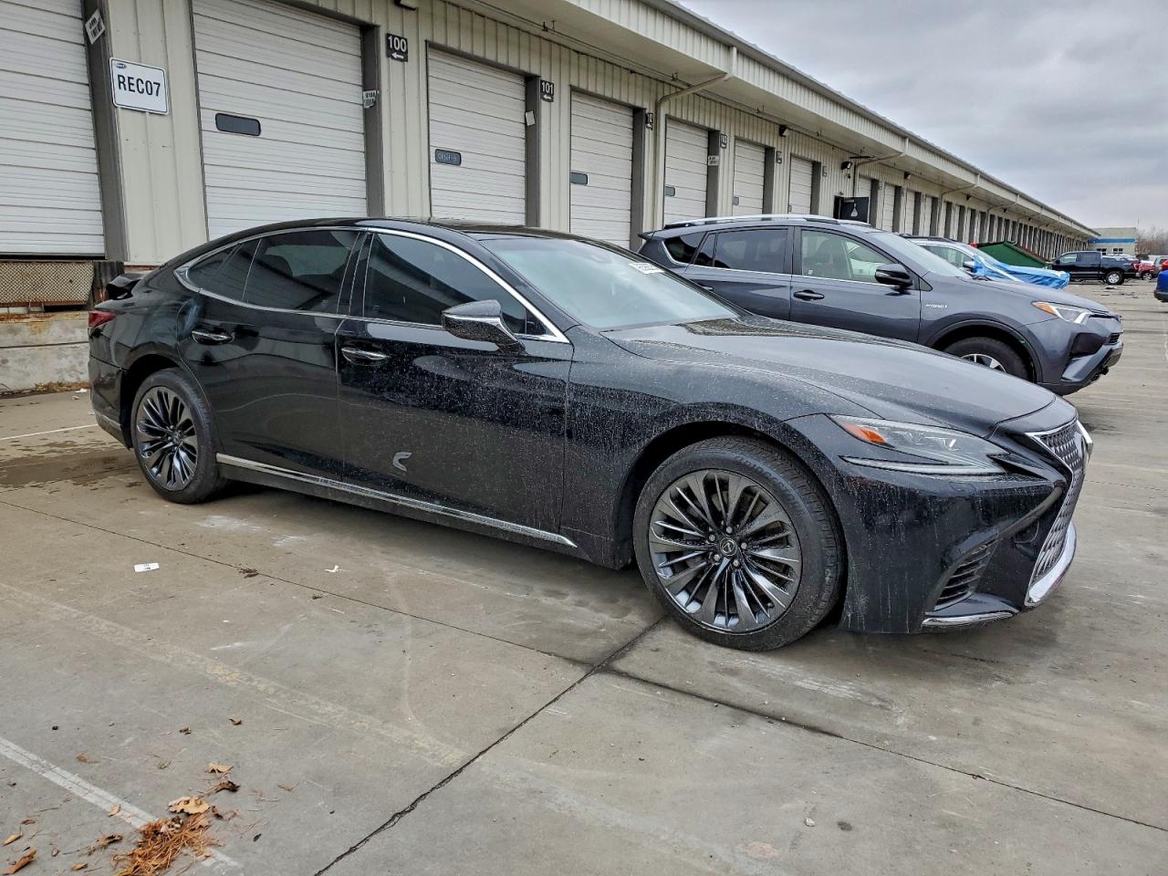 2018 LEXUS LS 500 BASE photo 4