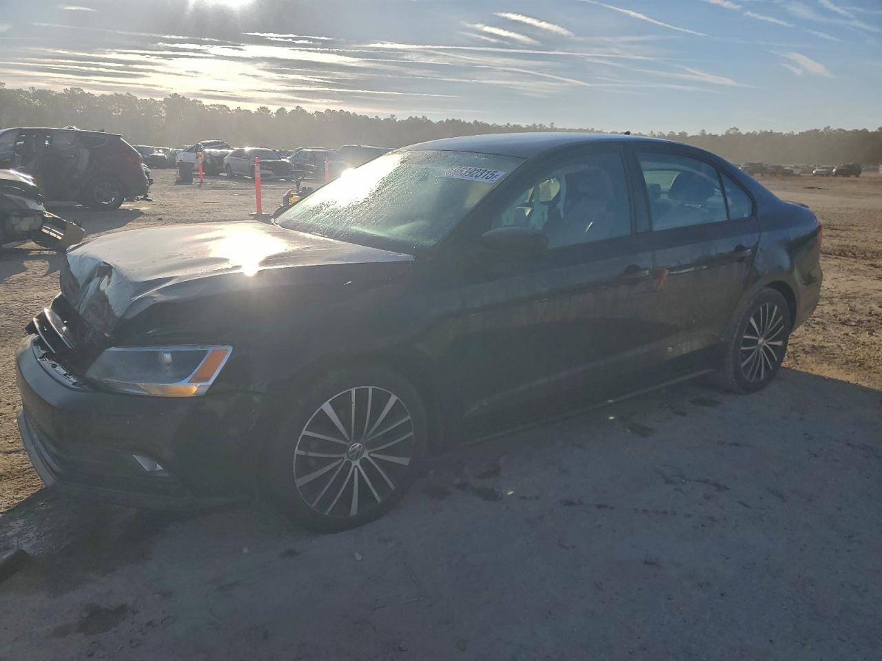 2016 VOLKSWAGEN JETTA