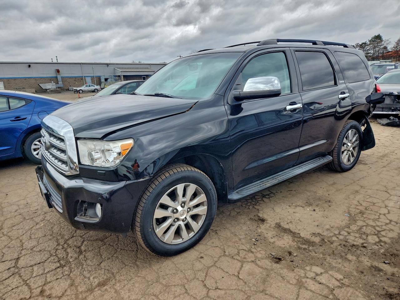 2015 TOYOTA SEQUOIA LIMITED — FRONT END damage — photo 1