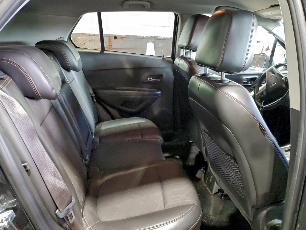 2018 CHEVROLET TRAX 1LT photo 10