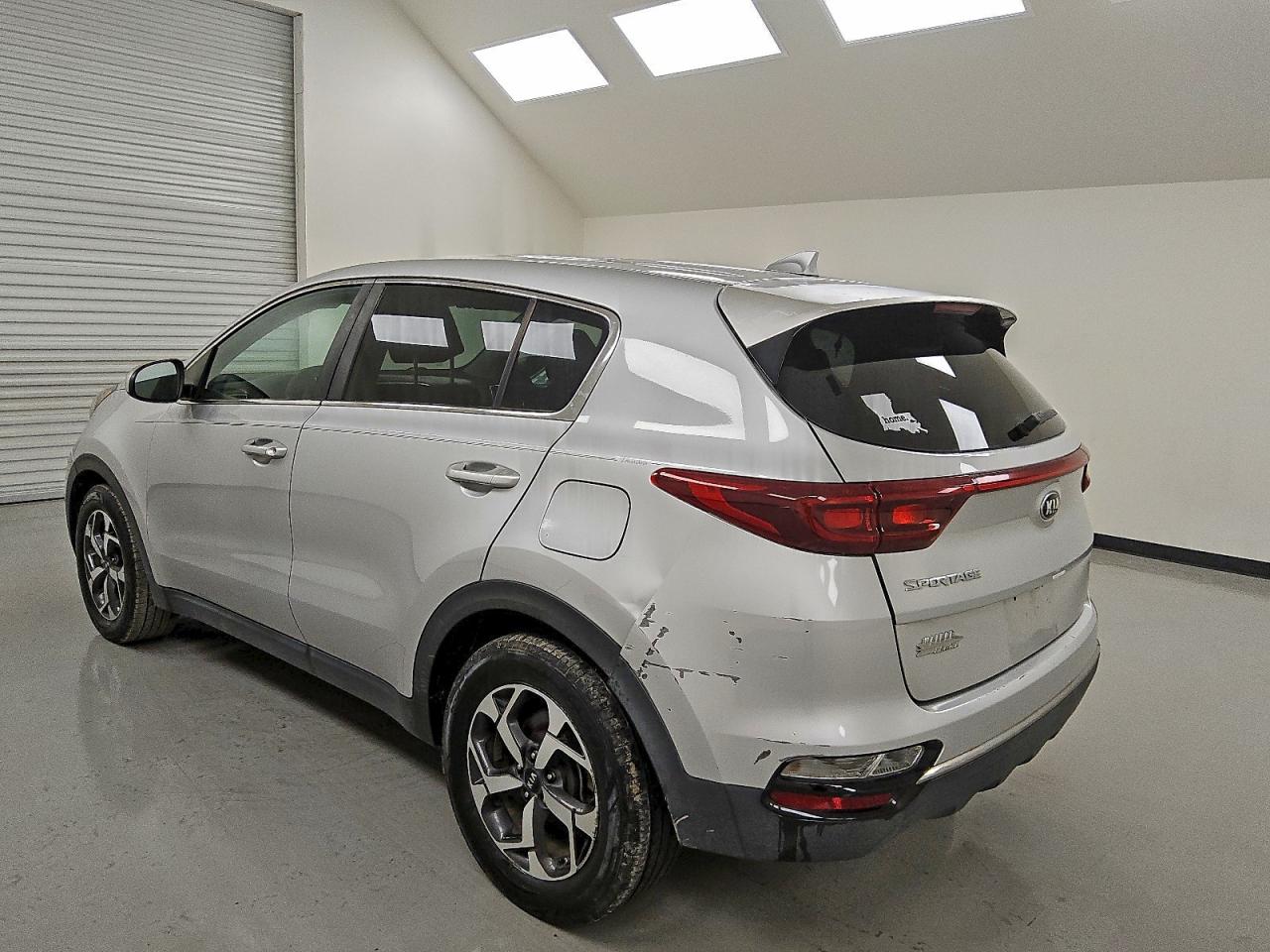 2020 KIA SPORTAGE LX photo 2