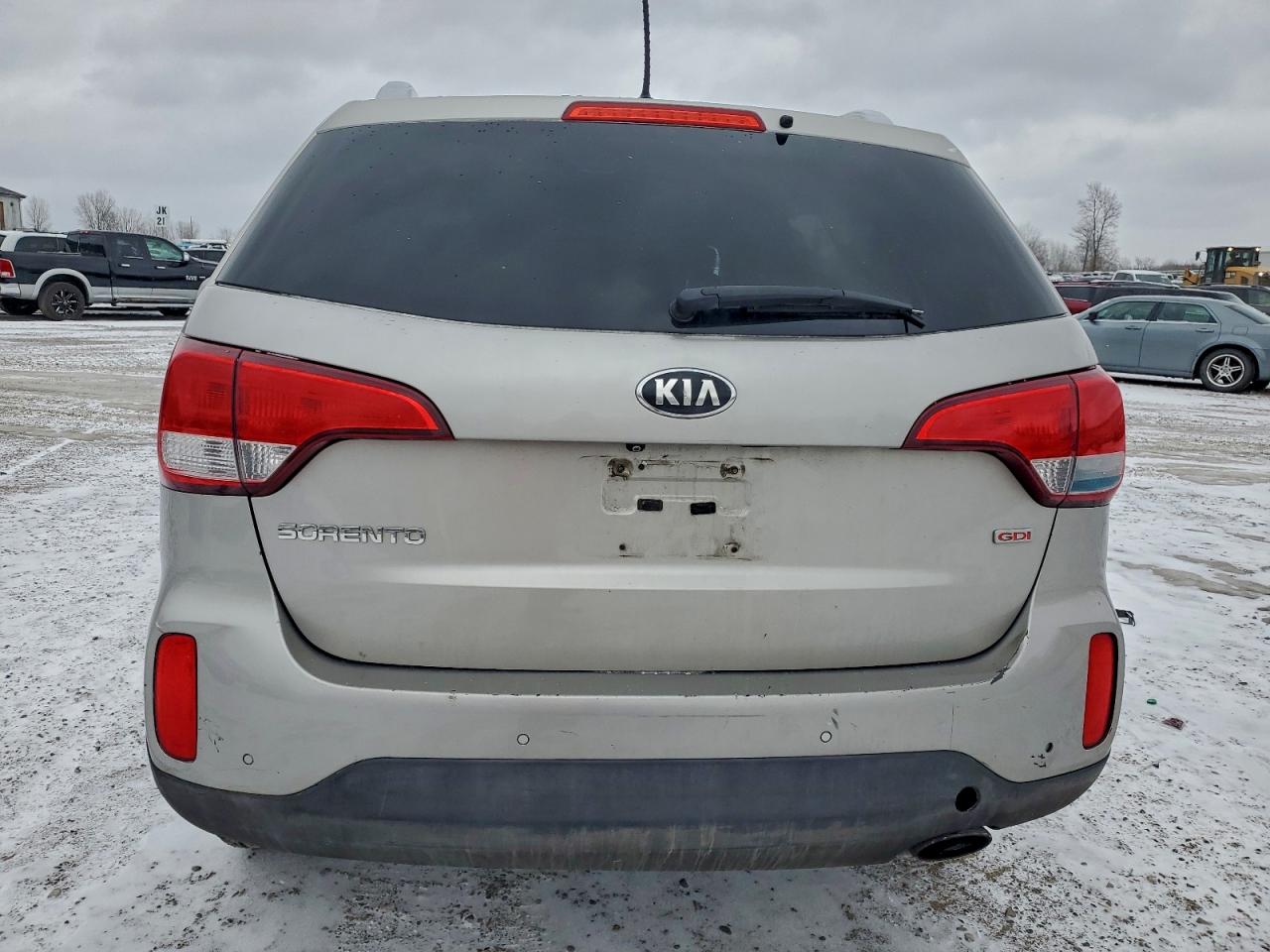 2015 KIA SORENTO LX photo 6