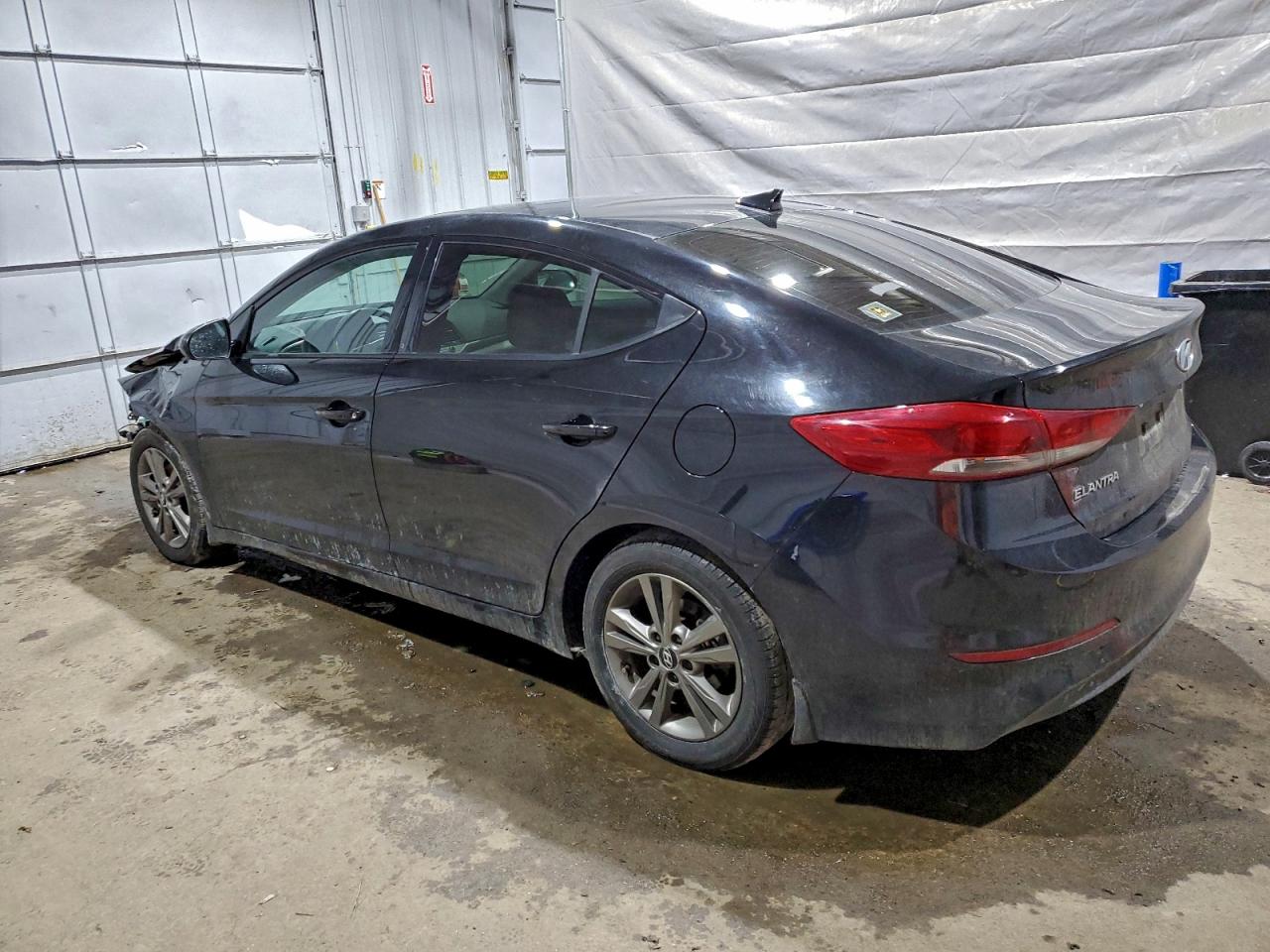 2018 HYUNDAI ELANTRA SEL photo 2