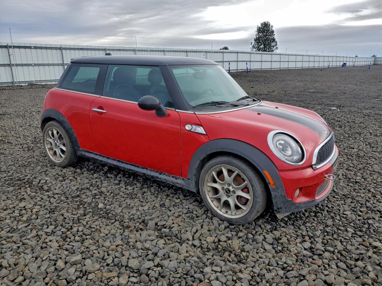 2007 MINI COOPER S photo 4