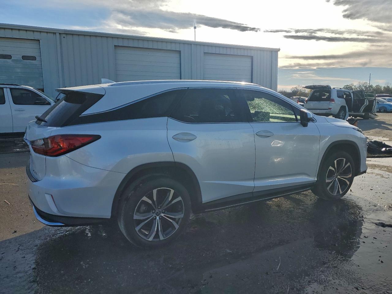 2022 LEXUS RX 350 L photo 3