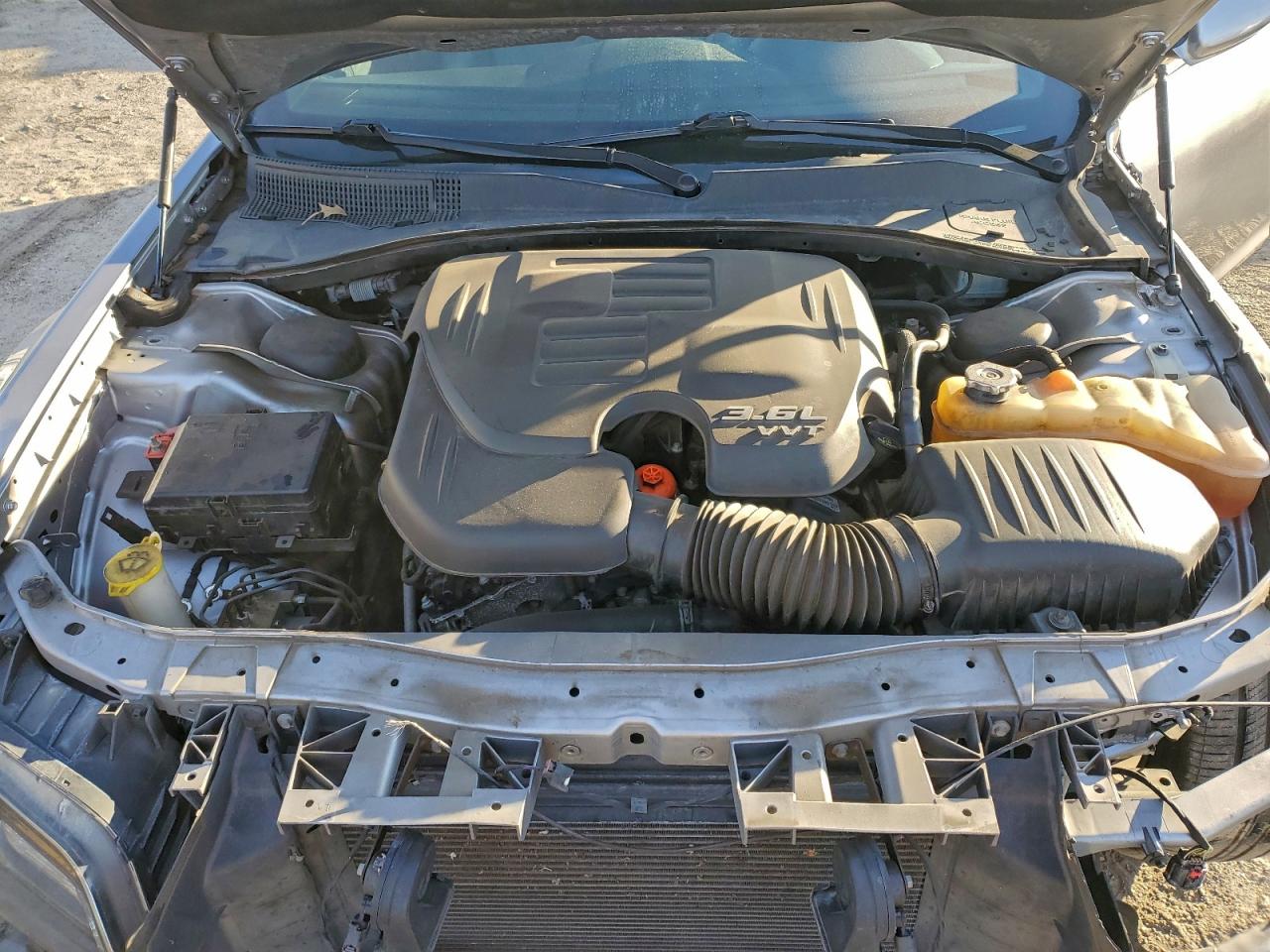 2018 CHRYSLER 300 S photo 11