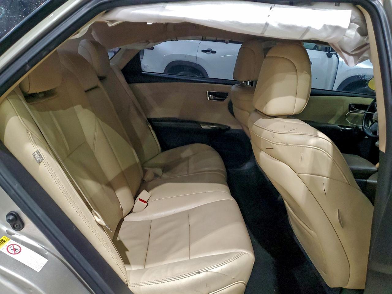 2013 TOYOTA AVALON BASE photo 10