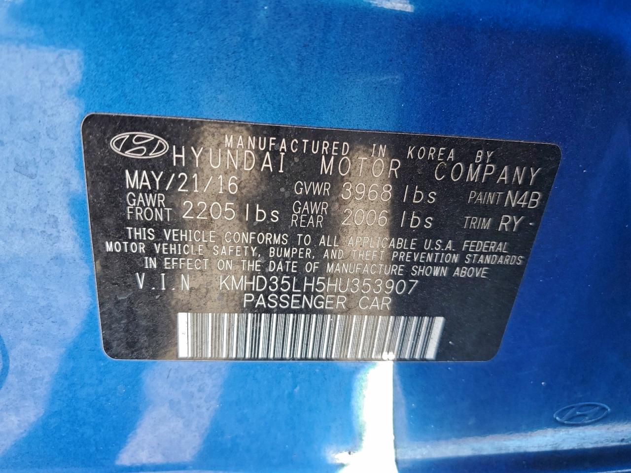 2017 HYUNDAI ELANTRA GT photo 13