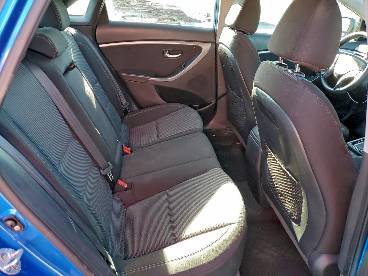 2017 HYUNDAI ELANTRA GT photo 10