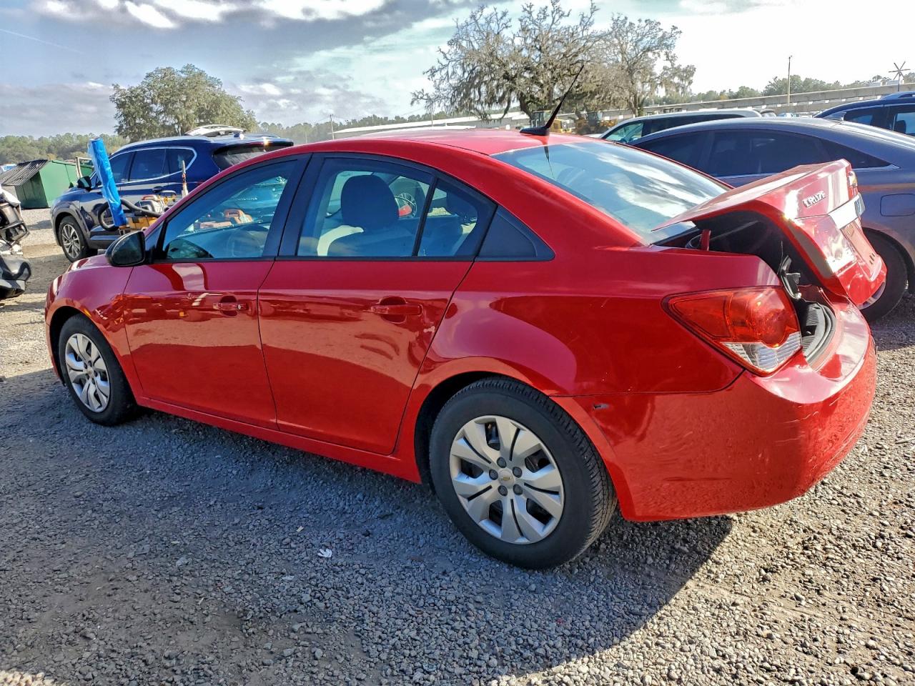 2014 CHEVROLET CRUZE LS photo 2
