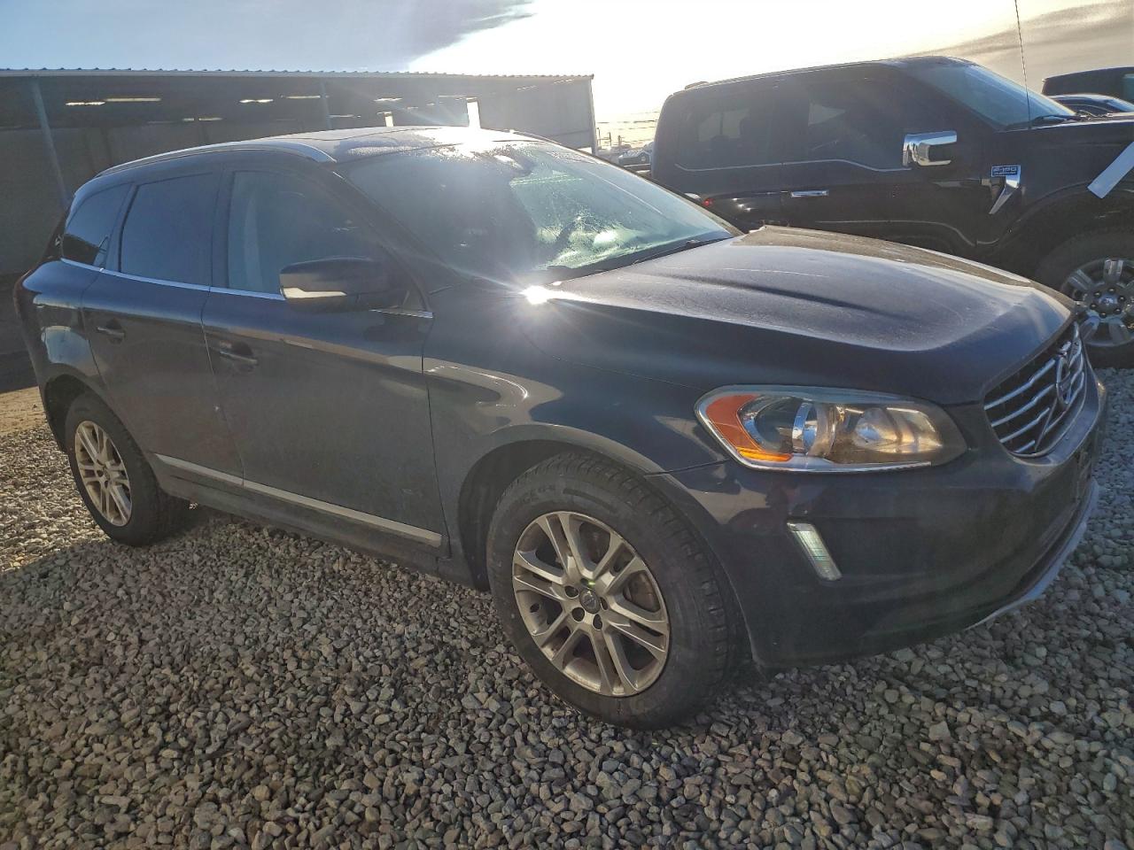 2016 VOLVO XC60 T5 PREMIER photo 4