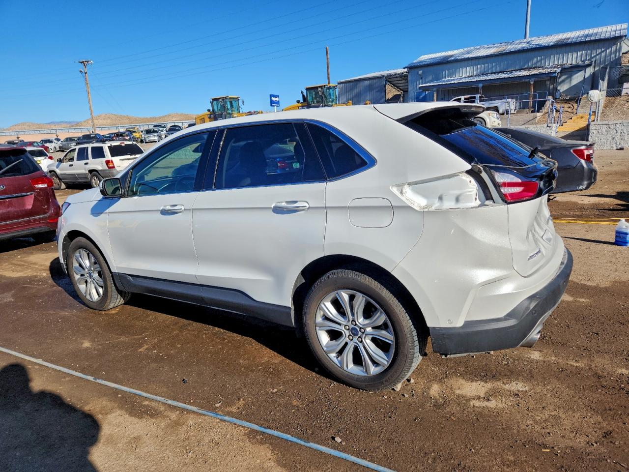 2020 FORD EDGE TITANIUM photo 2