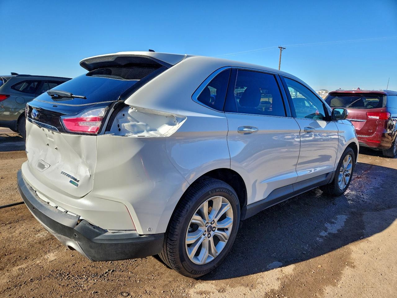 2020 FORD EDGE TITANIUM photo 3
