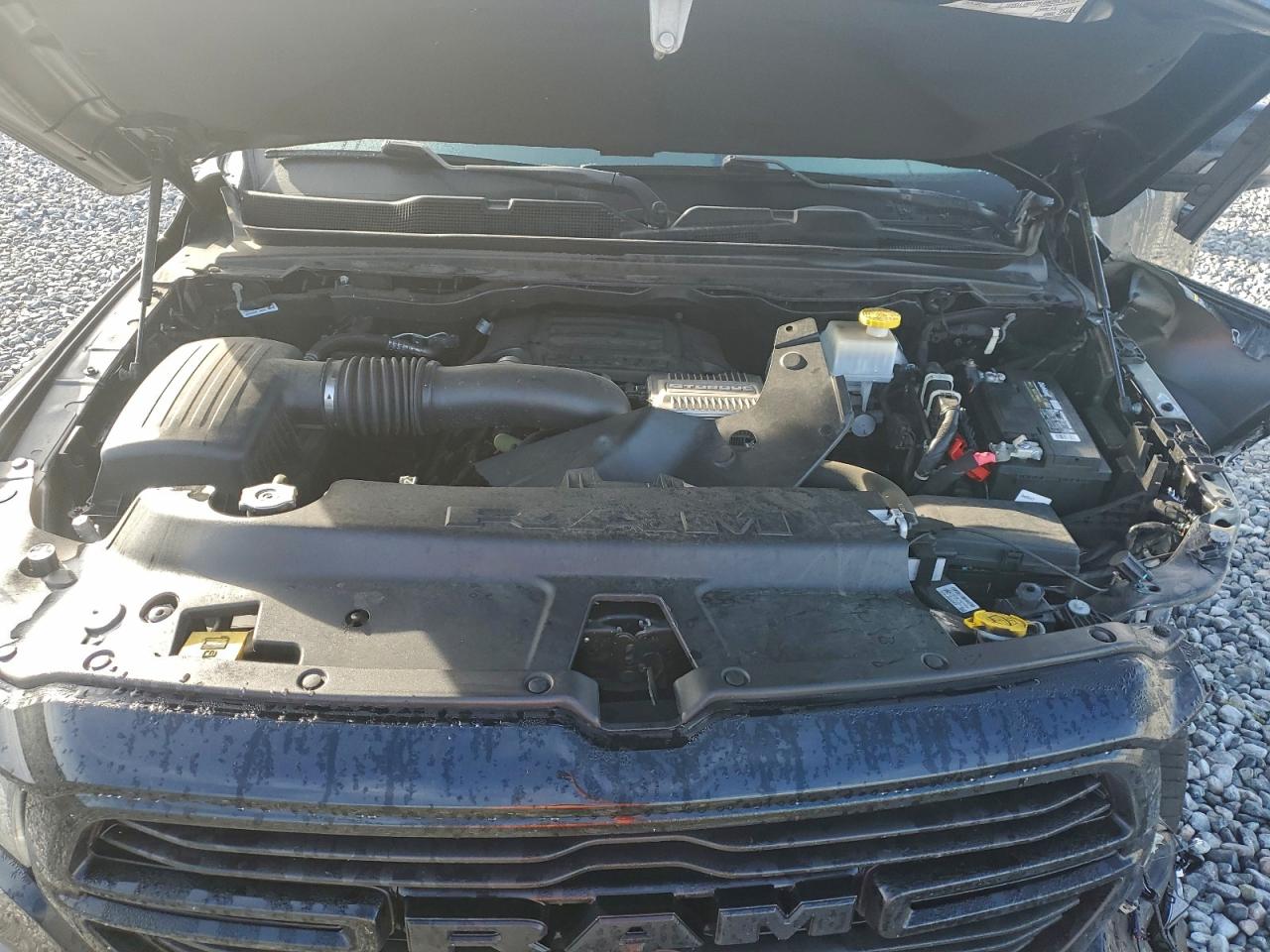 2023 RAM 1500 LARAMIE photo 11