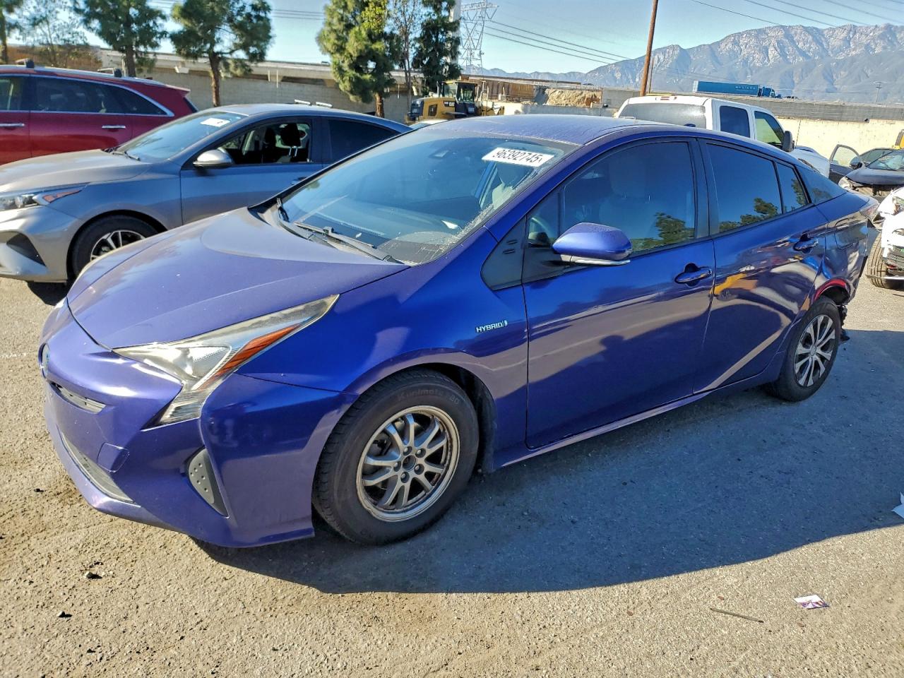 2017 TOYOTA PRIUS