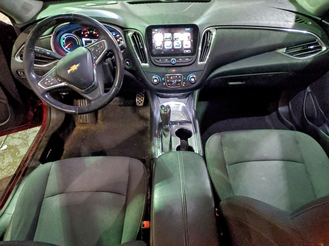 2017 CHEVROLET MALIBU HYBRID photo 8