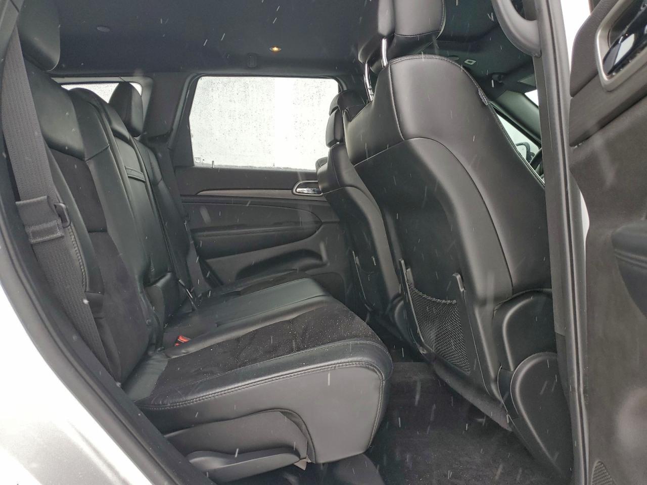 2018 JEEP GRAND CHEROKEE LAREDO photo 11