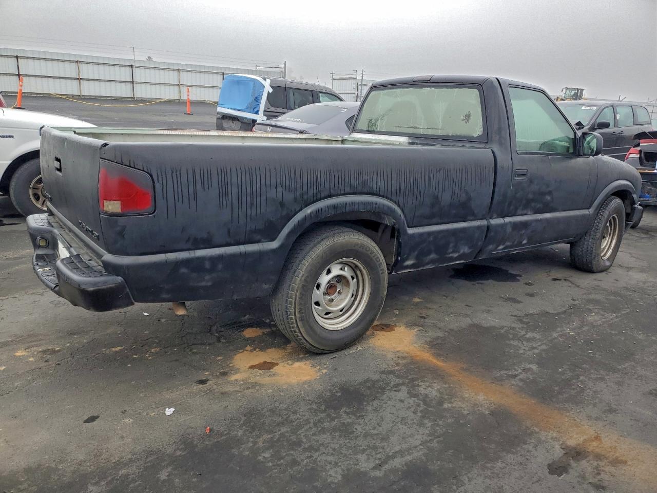 2003 CHEVROLET S TRUCK S10 photo 3