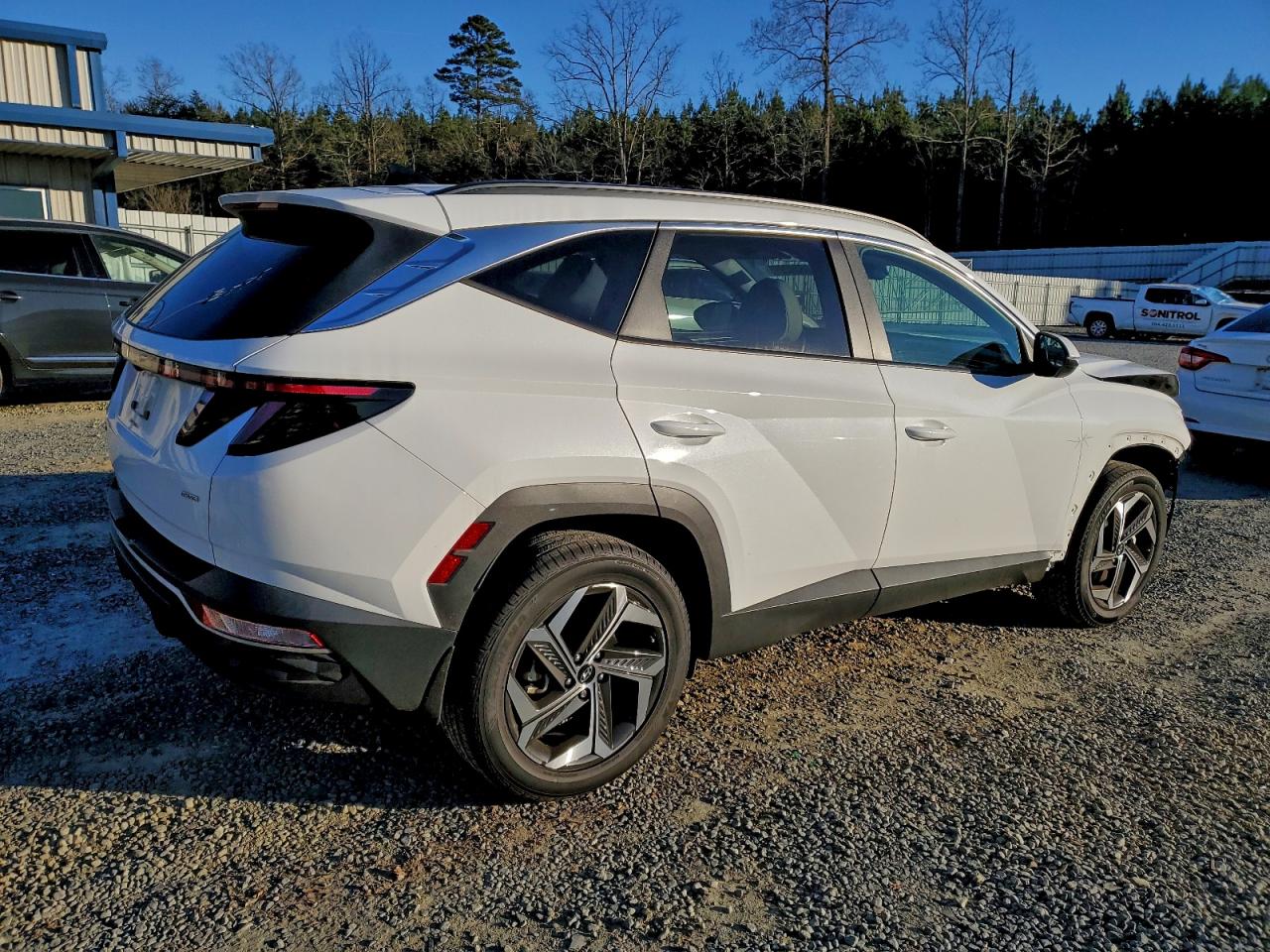 2023 HYUNDAI TUCSON SEL photo 3