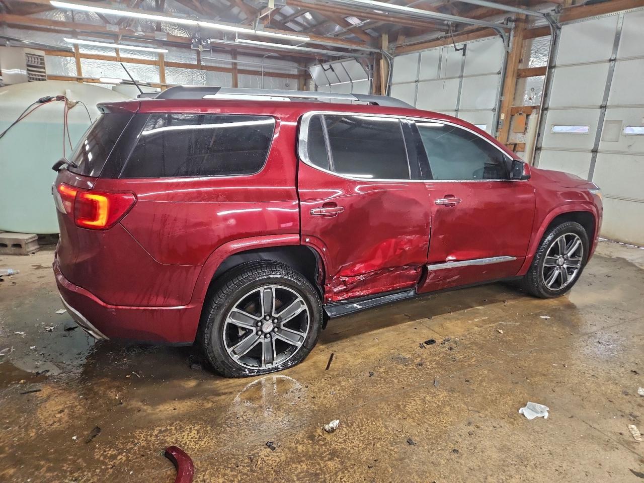 2017 GMC ACADIA DENALI photo 3