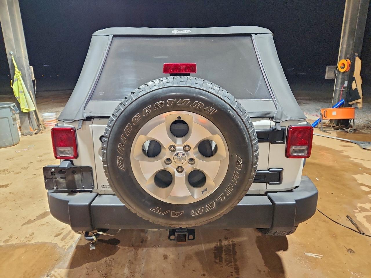 2010 JEEP WRANGLER UNLIMITED SPORT photo 6