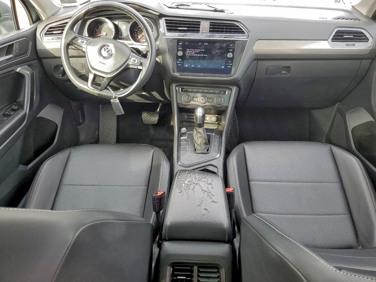 2021 VOLKSWAGEN TIGUAN SE photo 8