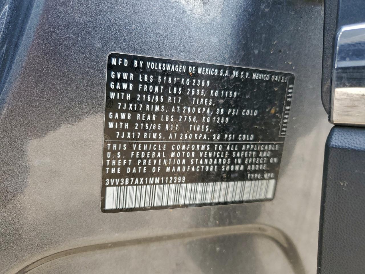 2021 VOLKSWAGEN TIGUAN SE photo 13
