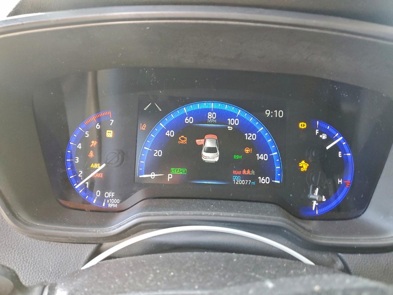 2021 TOYOTA COROLLA LE photo 9